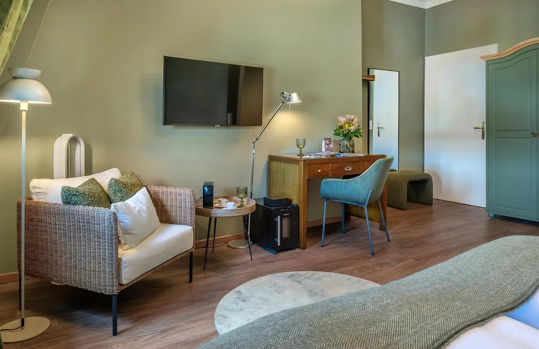 Hotel Würzburger Hof ****-1